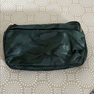 Camouflage Green Women’s  Waist Bag